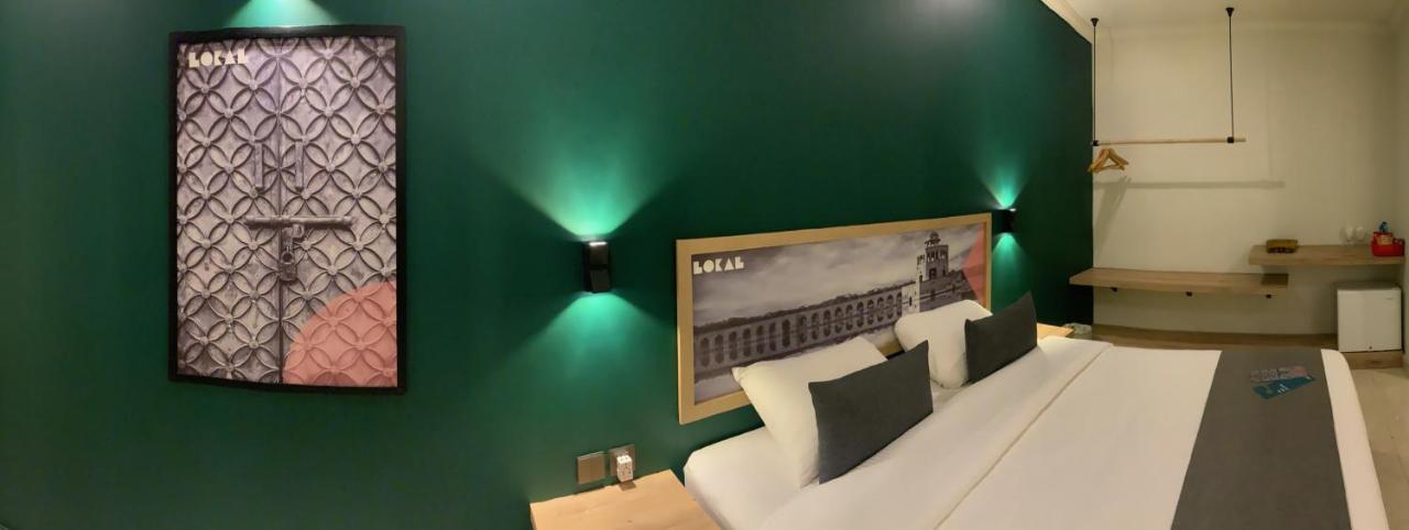Lokal Rooms X Gulberg ลาฮอร์ ภายนอก รูปภาพ